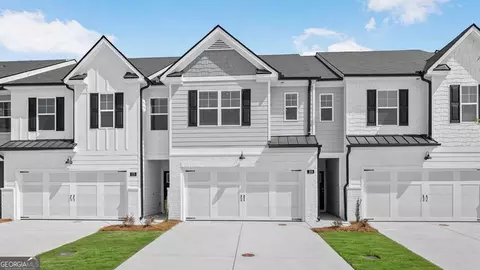 242 Sound Cir, Stockbridge, GA 30281
