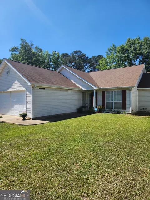 125 Crest Mont Dr, Macon, GA 31206