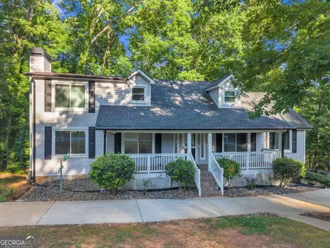 8804 Willow Crk, Douglasville, GA 30135