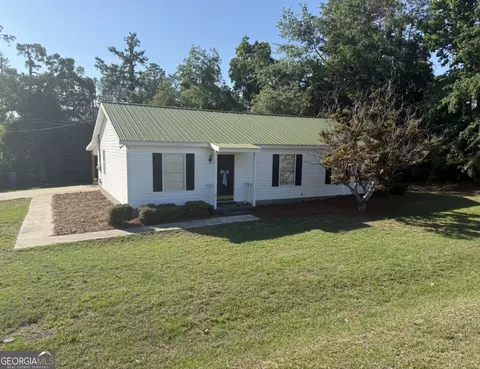 907 Adams St, Vidalia, GA 30474