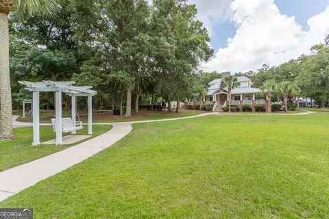 Exterior - 116 Eagle Crest Dr, Waverly, GA 31565 photo 10 of 13