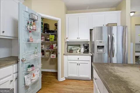 Kitchen - 2895 Daniel Park Run, Dacula, GA 30019 photo 5 of 5