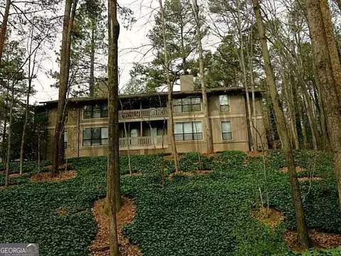 8740 Roswell Rd #4A, Atlanta, GA 30350