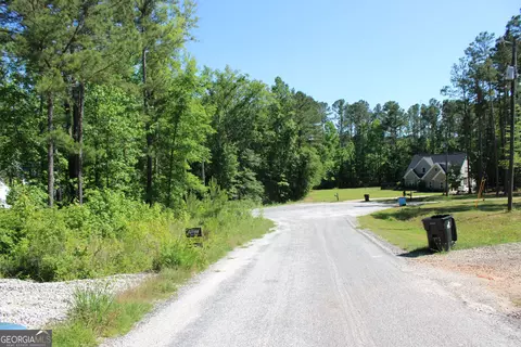 343 S Singley Dr, Locust Grove, GA 30248