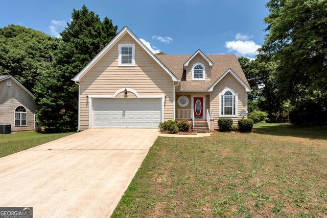 381 Arrowhatchee Dr, Winder, GA 30680