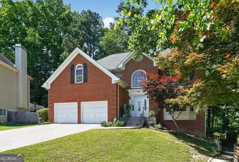 1227 Camden Hunt Dr, Lawrenceville, GA 30043