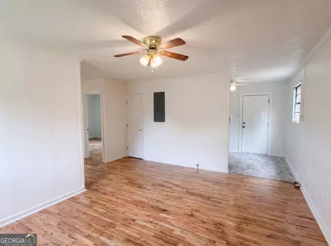 Living - 243 Glenn St, Jackson, GA 30233 photo 4 of 5