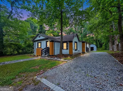 2977 5th St SW, Atlanta, GA 30315