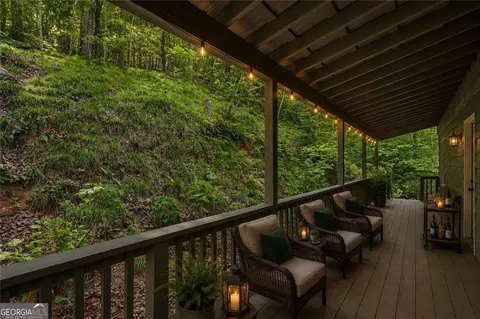 Exterior - 202 Buckskull Hollow Ct, Jasper, GA 30143 photo 3 of 4