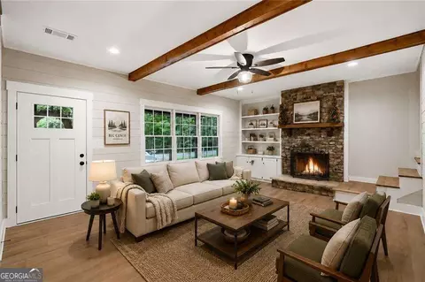 Living - 202 Buckskull Hollow Ct, Jasper, GA 30143 photo 1 of 6
