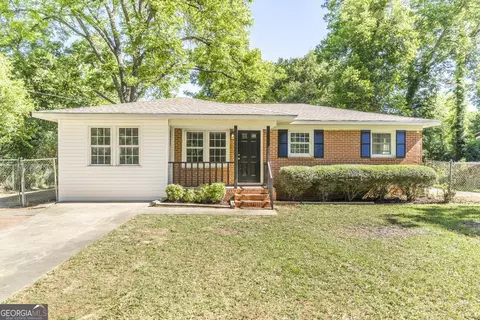 96 Ravenwood Way, Warner Robins, GA 31093