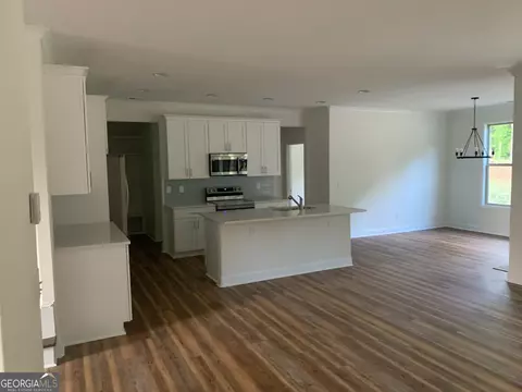 Other - 210 Parker Dr, Mcdonough, GA 30253 photo 5 of 7