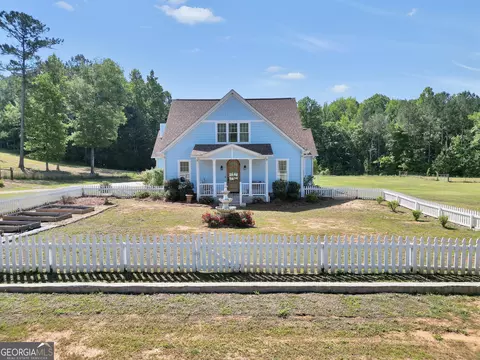 200 Douglas Creek Rd, Flovilla, GA 30216