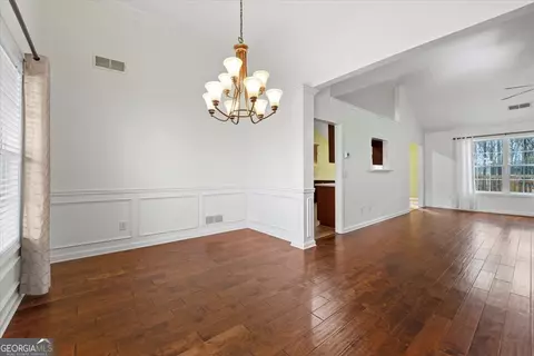 Living - 1218 Morgans Run, Monroe, GA 30656 photo 4 of 4