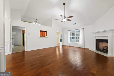 Living - 1218 Morgans Run, Monroe, GA 30656 photo 1 of 4