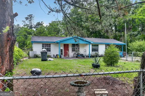145 Elizabeth St, Folkston, GA 31537