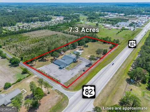 128 University Blvd, Waycross, GA 31503