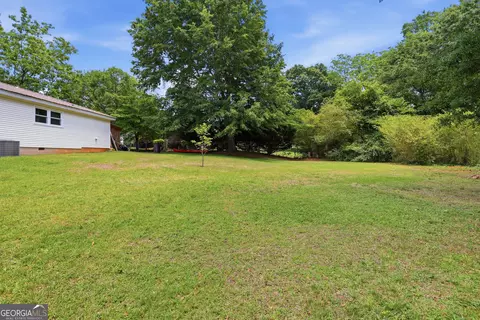 Exterior - 369 Skyline Dr, Toccoa, GA 30577 photo 12 of 13