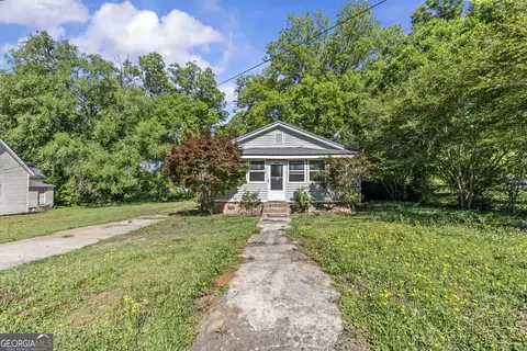 108 Hilliard St, Union Point, GA 30669
