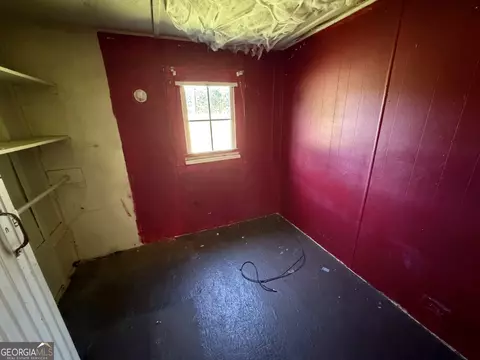 265 Aldora St, Barnesville, GA 30204 photo 6