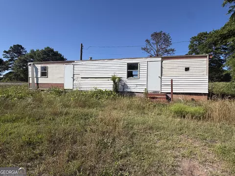 265 Aldora St, Barnesville, GA 30204 photo 2