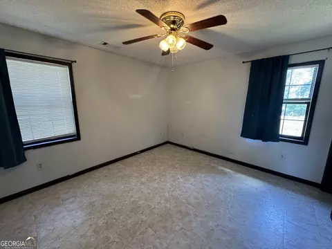 Bedroom - 420 Wilson Ave, Lyons, GA 30436 photo 1 of 2