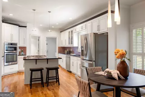 Kitchen - 3736 Harts Pl, Chamblee, GA 30341 photo 1 of 4