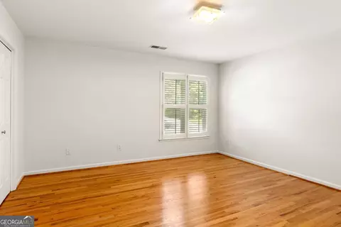 Bedroom - 3736 Harts Pl, Chamblee, GA 30341 photo 4 of 6