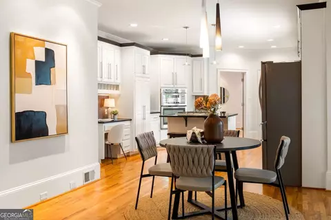 Dining - 3736 Harts Pl, Chamblee, GA 30341 photo 2 of 5