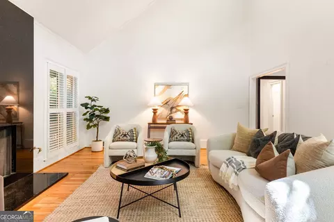 Living - 3736 Harts Pl, Chamblee, GA 30341 photo 2 of 3