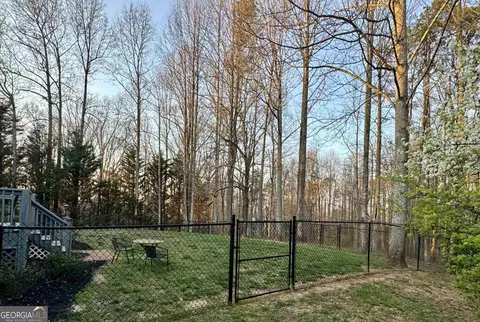 Exterior - 114 Springbrook Dr, Cornelia, GA 30531 photo 7 of 9