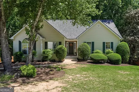 6655 N Glen Dr, Cumming, GA 30028