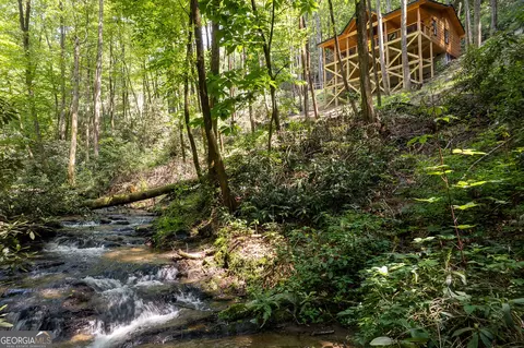 122 Laurel Creek Trl, Blue Ridge, GA 30513
