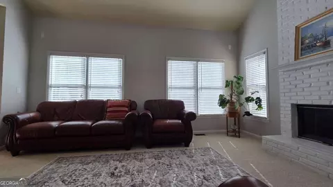 Living - 3846 Stonebriar Ln, Duluth, GA 30097 photo 1 of 1