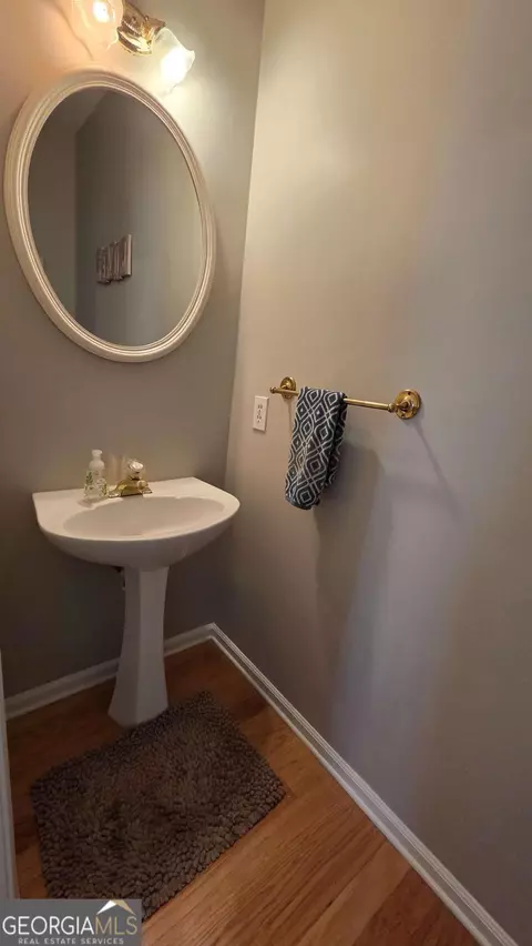 Bath - 3846 Stonebriar Ln, Duluth, GA 30097 photo 4 of 4