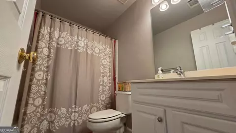 Bath - 3846 Stonebriar Ln, Duluth, GA 30097 photo 2 of 4