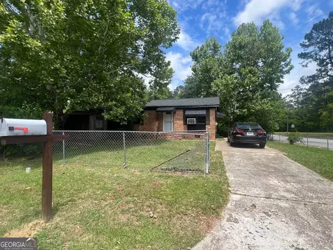 601 Harmon Ave, Albany, GA 31701