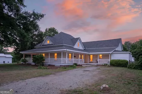 56 Eaves Dr, Temple, GA 30179