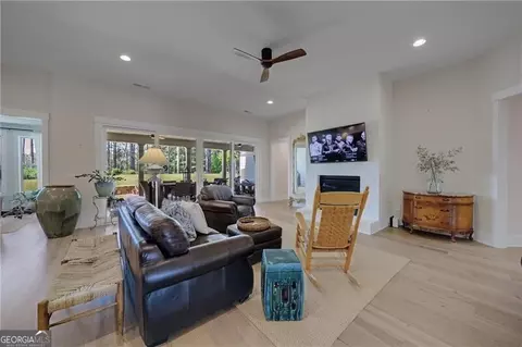 Living - 439 Northside Dr, Canton, GA 30115 photo 1 of 1