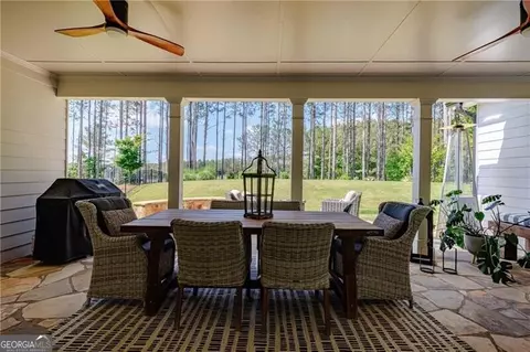 Exterior - 439 Northside Dr, Canton, GA 30115 photo 6 of 16