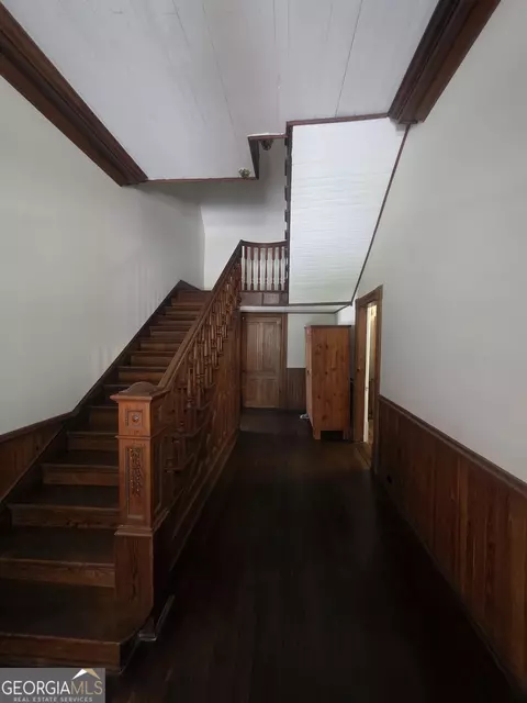 Entry Way - 1663 Alcovy Mountain Rd, Monroe, GA 30655 photo 2 of 6