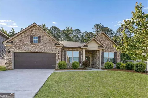 1810 Geranium Ln, Cumming, GA 30040