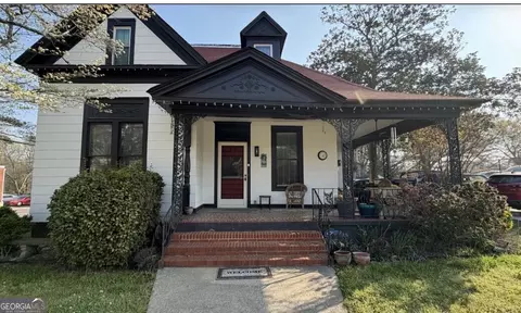 41 W Campbellton St, Fairburn, GA 30213