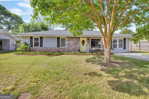 5113 Haynes Ct NE, Covington, GA 30014