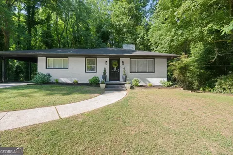 124 Riverbend Cir, Gainesville, GA 30501