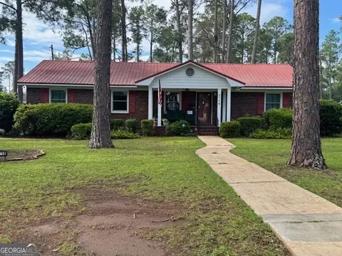 1718 Myrtle Rd, Albany, GA 31707