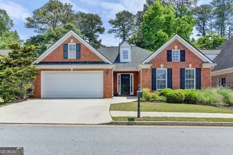 1870 Hickory Station Cir, Snellville, GA 30078