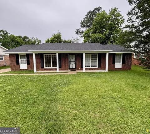 2866 Luckie St, Columbus, GA 31903