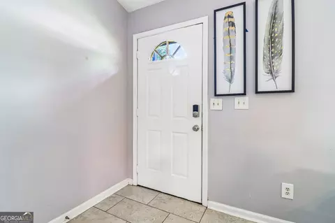 7325 Connell Rd, Fairburn, GA 30213