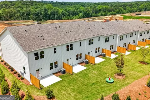 Exterior - 3703 Sagecrest Dr, Buford, GA 30519 photo 6 of 9